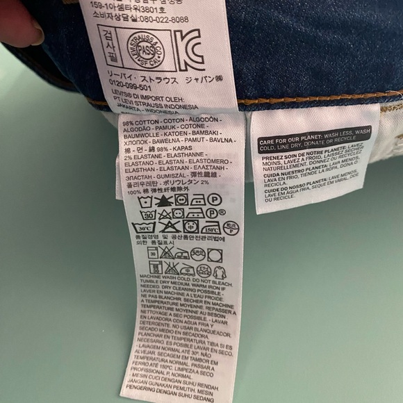 Levis Jeans Shorts Ladies Size 14 Stretch Blue Denim Cut Off  Fray Cuff - Picture 6 of 7